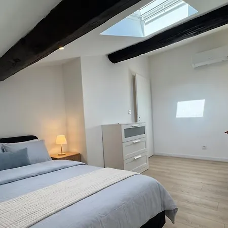 Spacious Renovated In The Heart Of